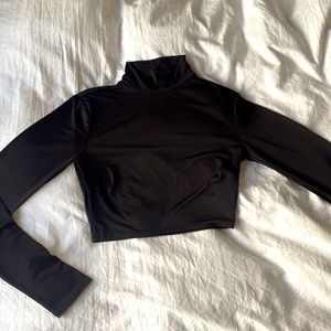 Mock-Neck Black Long Sleeve